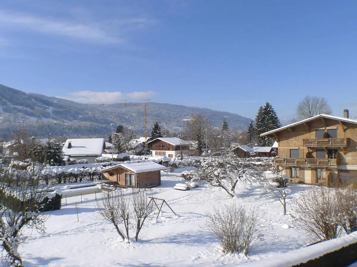 Apartment Spacieux Appartement Avec Balcon Et Garage A Samoens - Fr-1-629-17